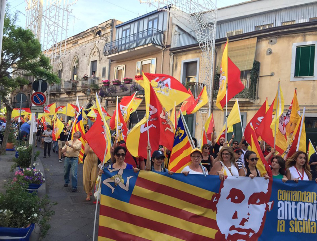 Randazzo (CT) si riempie per ricordare il comandante Antonio Canepa.