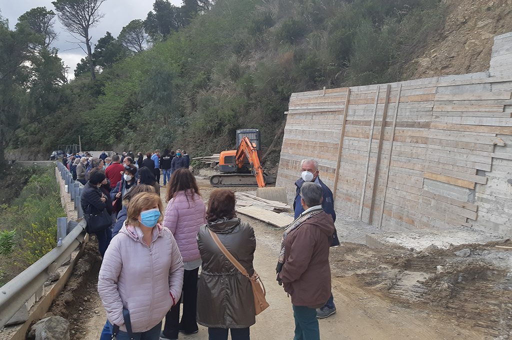 Messina: protesta per la riapertura della strada Portella-San michele