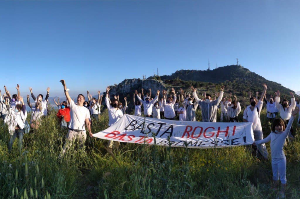 Faciemu scrusciu: flash-mob in tutta la Sicilia contro gli incendi