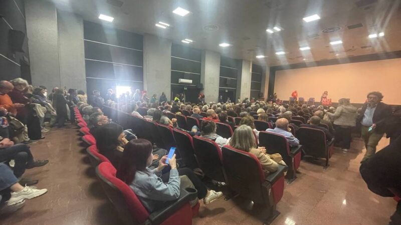 Assemblea a Messina: centinaia di docenti No Ponte si mobilitano contro la mega-opera